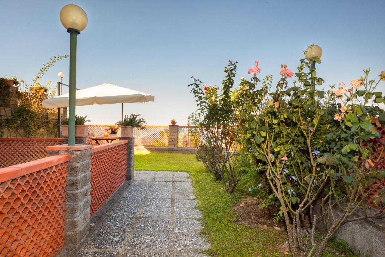 Shanti Home - Restaurant Di Aversano Salvatore Sorrento Exterior photo