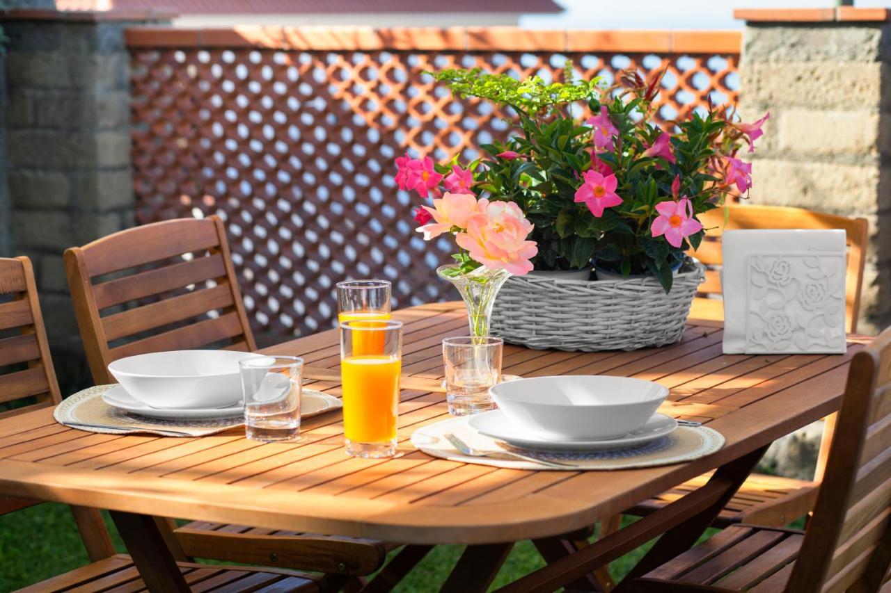 Shanti Home - Restaurant Di Aversano Salvatore Sorrento Exterior photo