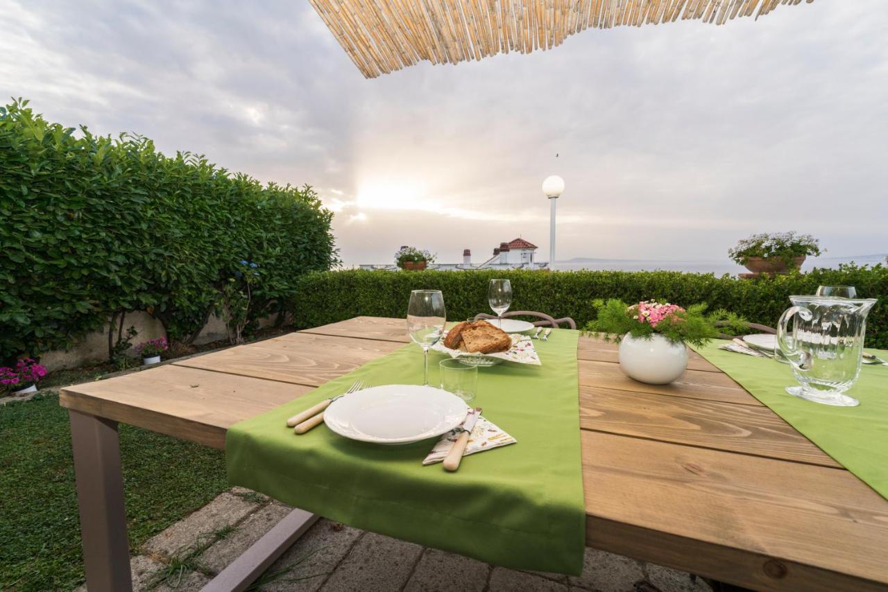 Shanti Home - Restaurant Di Aversano Salvatore Sorrento Exterior photo
